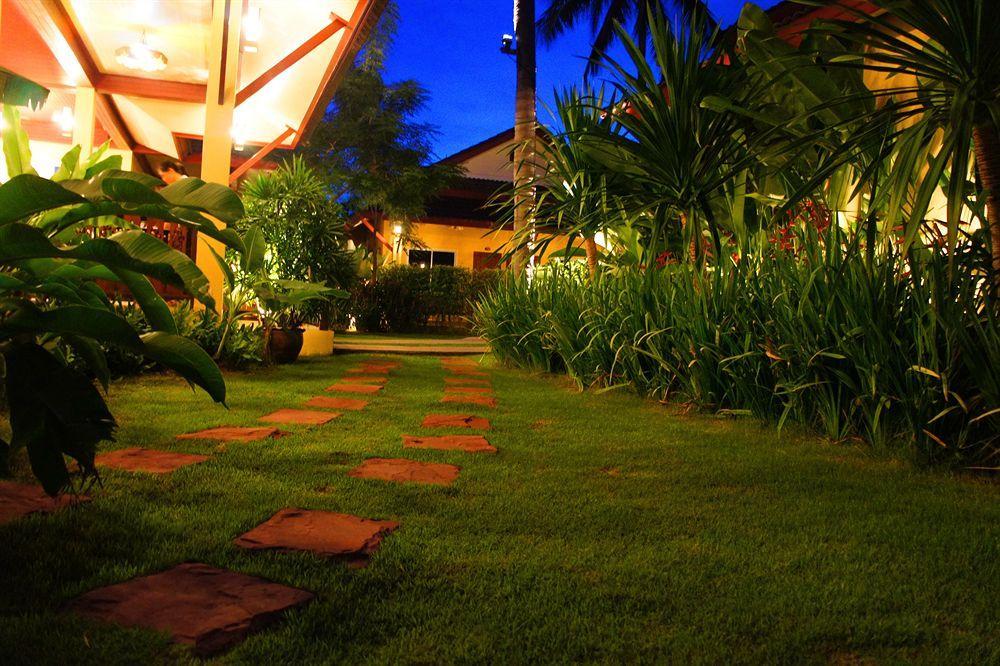 Le Piman Resort Rawai Exterior photo