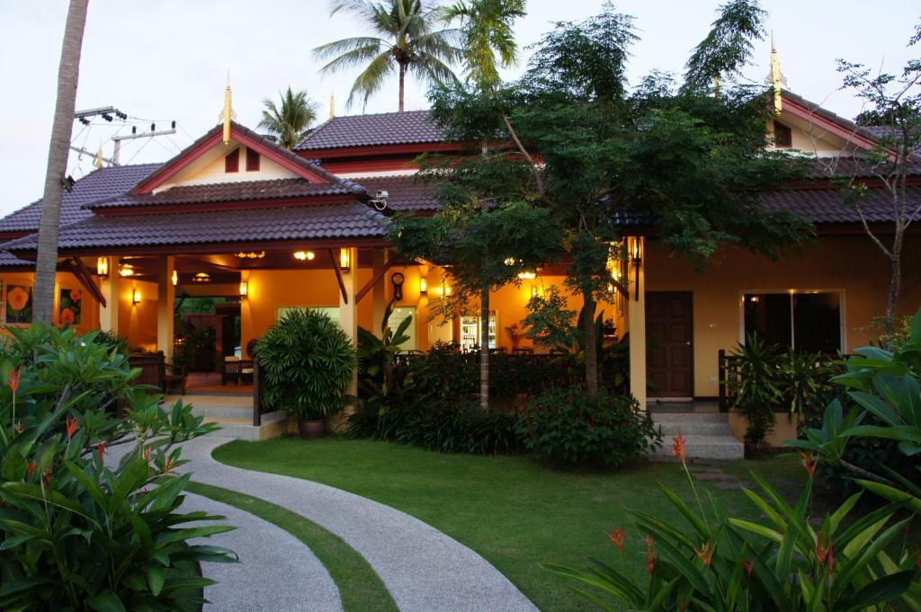 Le Piman Resort Rawai Exterior photo