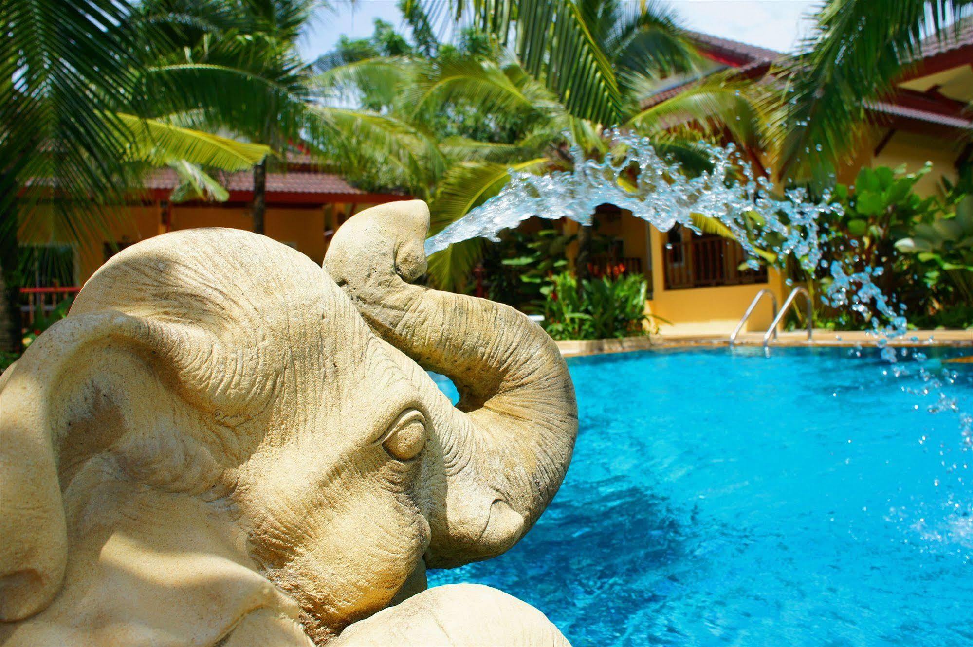 Le Piman Resort Rawai Exterior photo