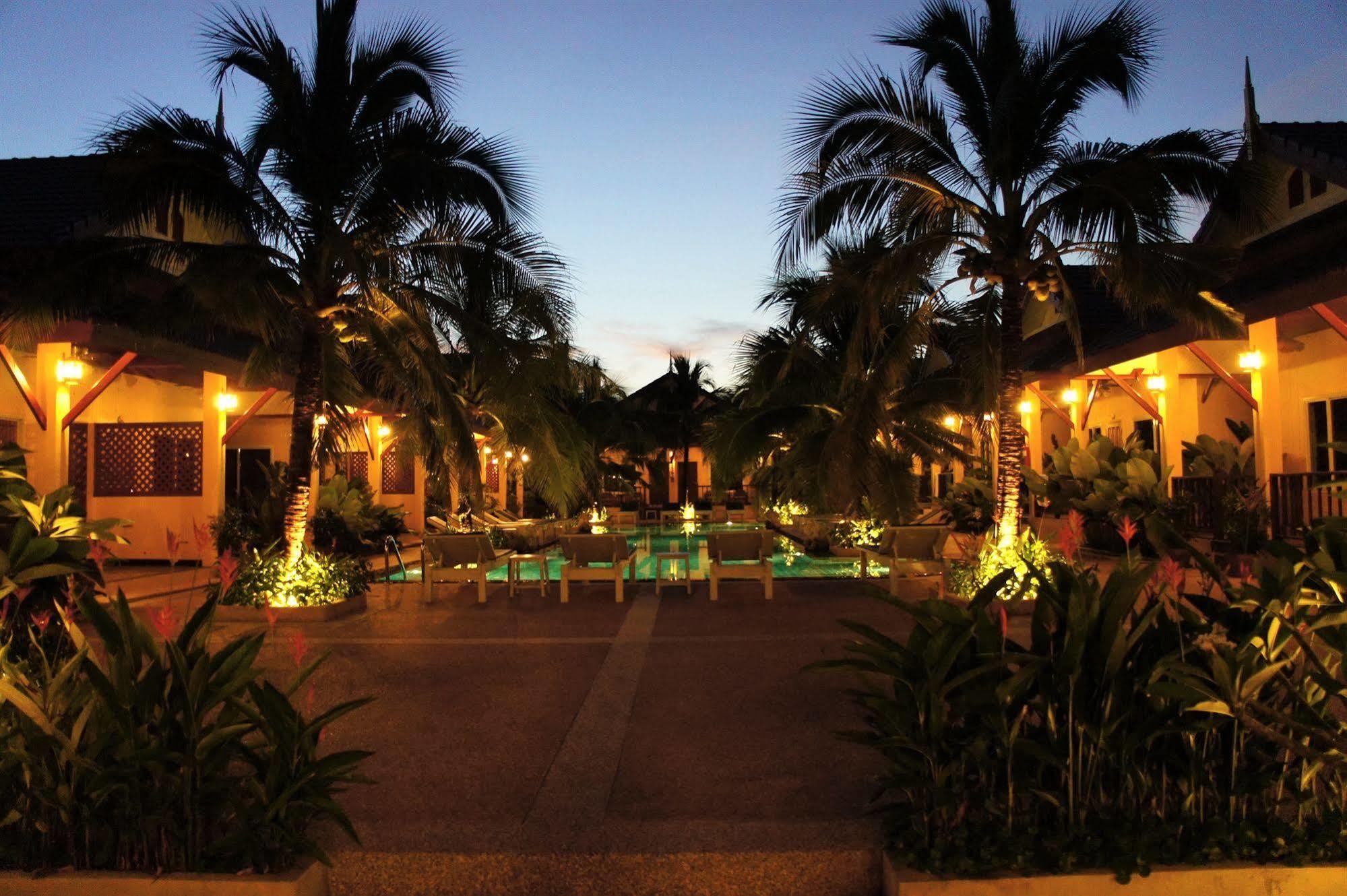 Le Piman Resort Rawai Exterior photo